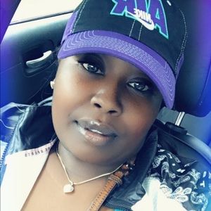 Meet your Posher, Shamise